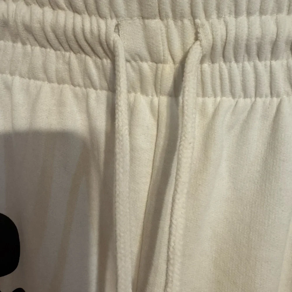 NWT Disney Mickey Mouse Design Women's Winter White Jogger   SMALL  #4 - Picture 9 of 12